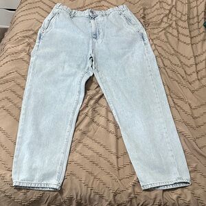 Zara Men's Relaxed Fit Light Blue Jeans